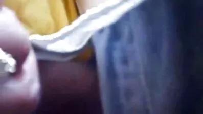 বাঁকা গরম অপু বিশ্বাসের সেক্স ভিডিও মহিলা দেয়ালের একটি গর্ত থেকে কাম পায়